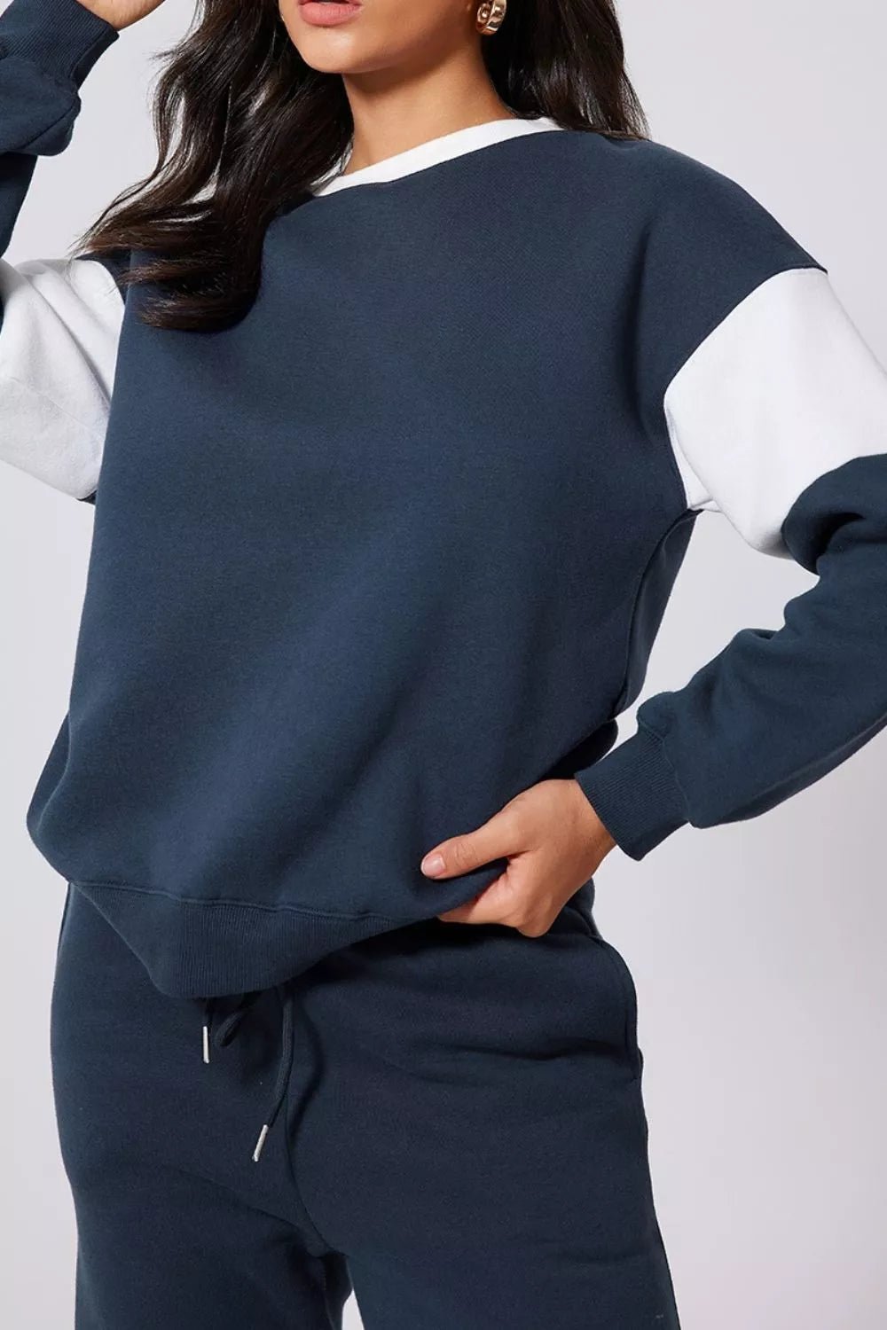Drop Shoulder Loose Sweatshirt and Joggers Active Set - D.T line