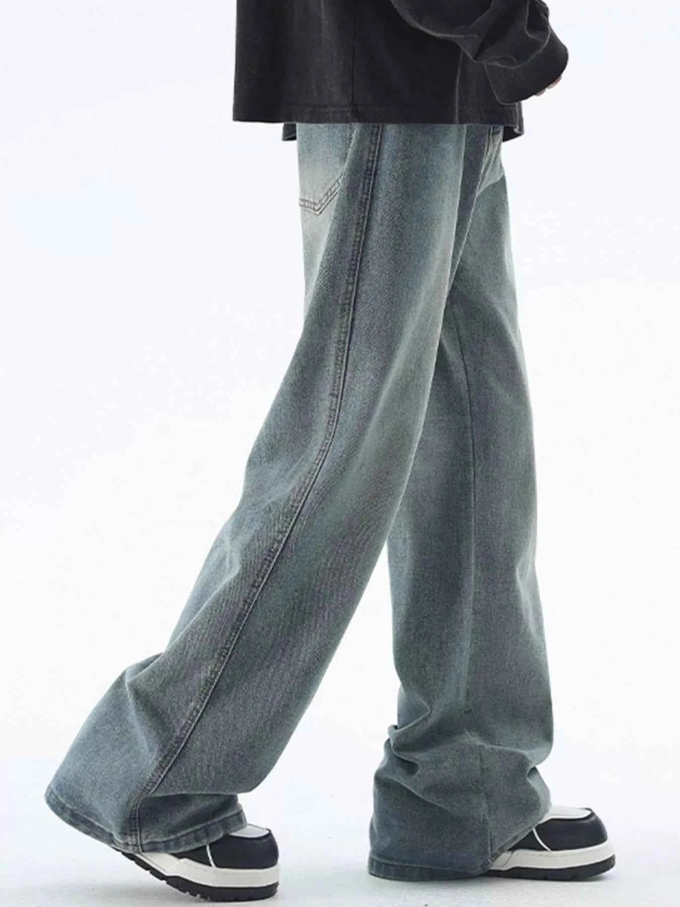 Men's Plus Size Vintage Wash Wide Leg Jeans - D.T line