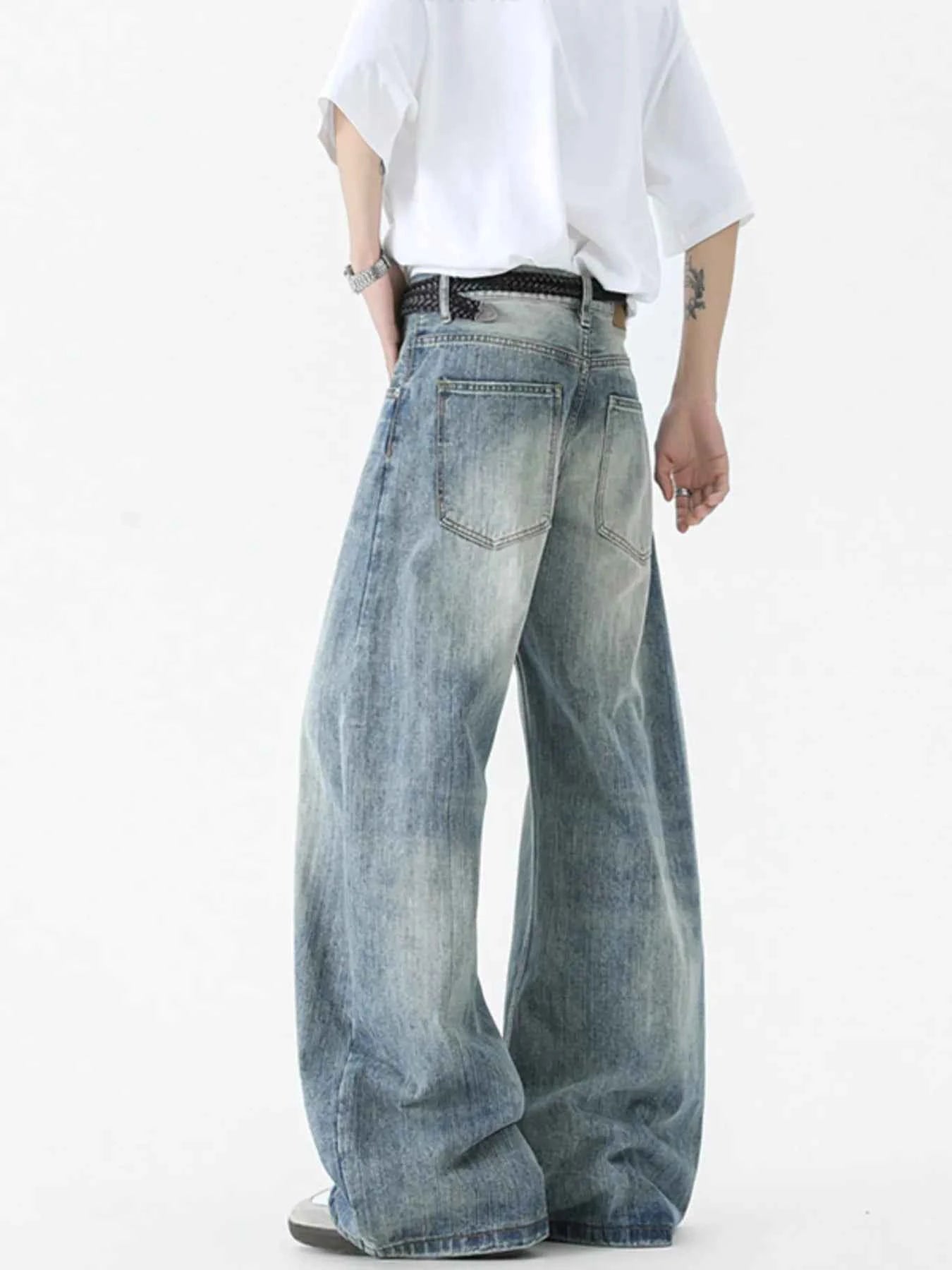Men's Vintage Wash Wide Leg Jeans - D.T line