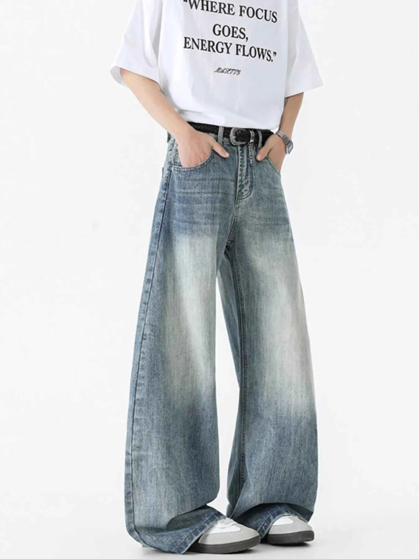 Men's Vintage Wash Wide Leg Jeans - D.T line