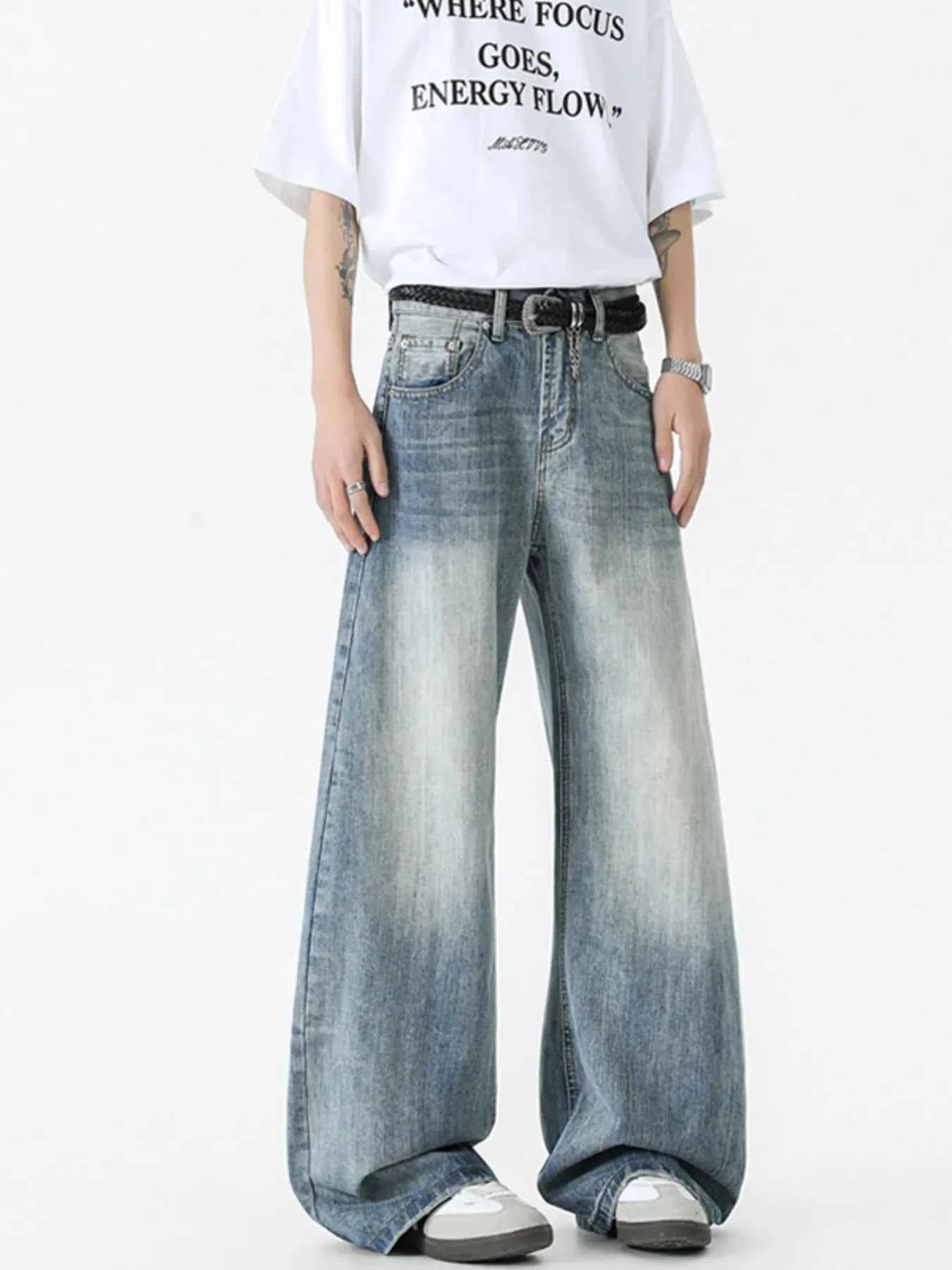 Men's Vintage Wash Wide Leg Jeans - D.T line
