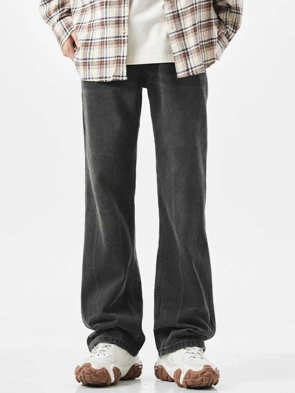 VINTAGE WASH RELAXED FIT JEANS